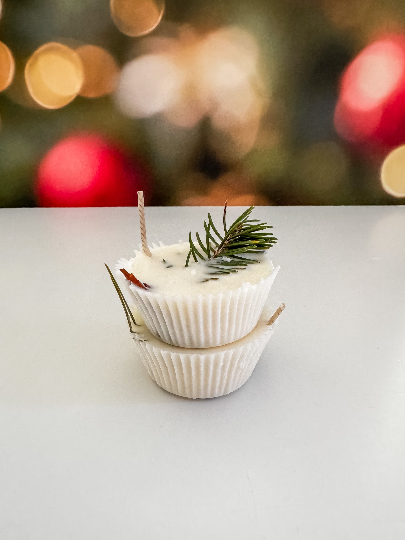 Fire Starter with pine, cinnamon and cloves